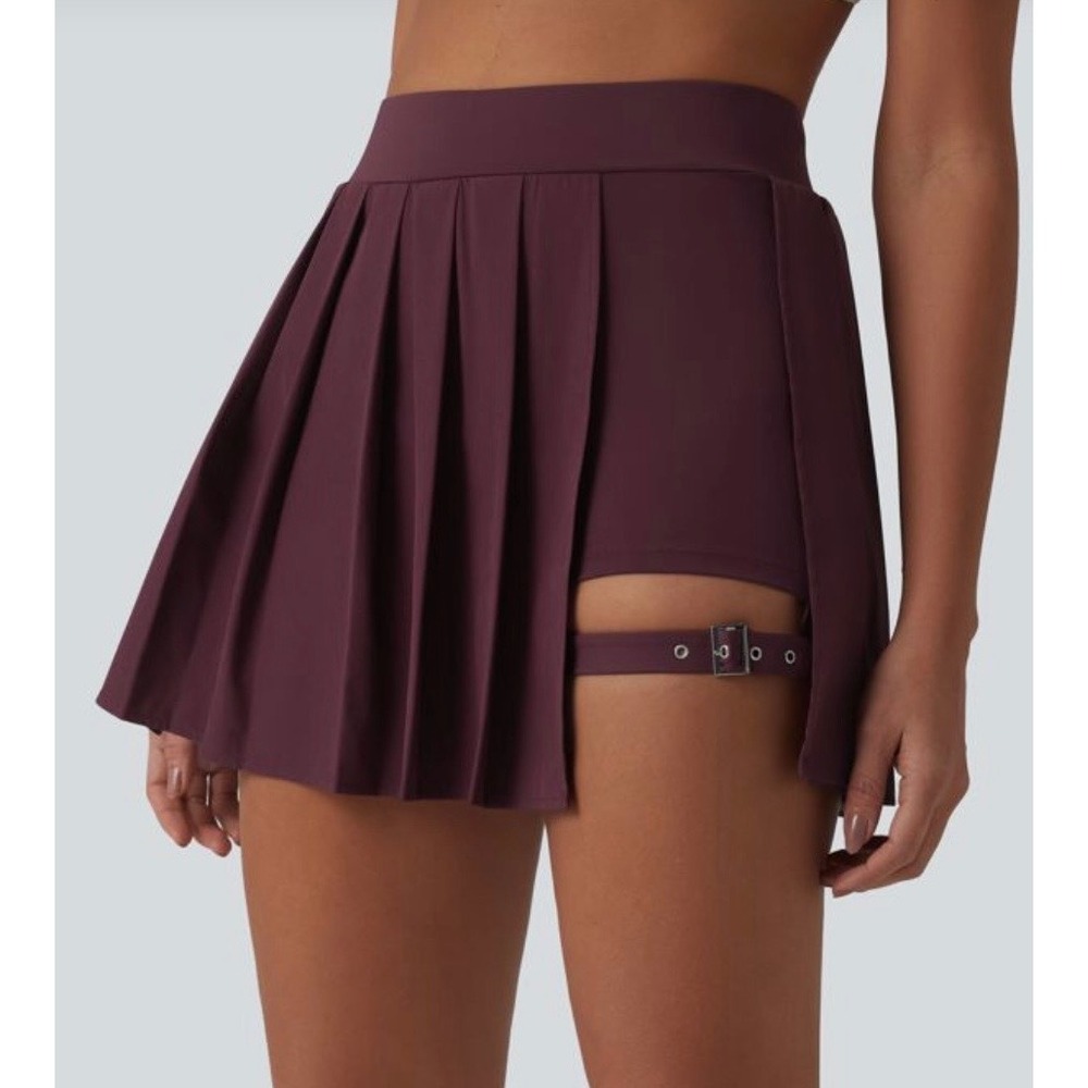 Halara Pleated Buckle Cutout Active Skort Plum Purple Womens Size Medium Reg NEW - Picture 4 of 10